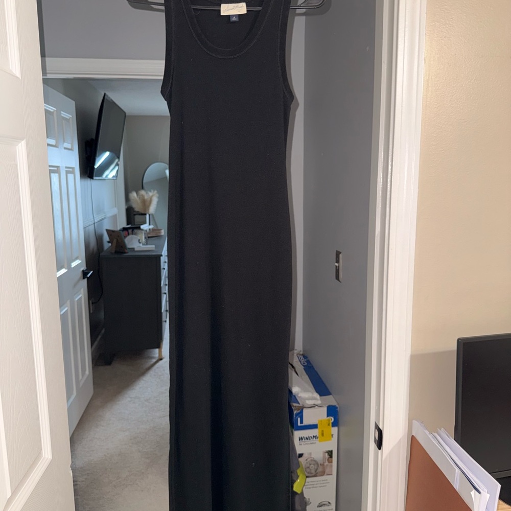 Universal Thread Black Maxi Dress